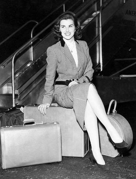 Christiane Martel a fost francez numai pentru a câştiga coroana de Miss Univers . Sa întâmplat în 1953.
