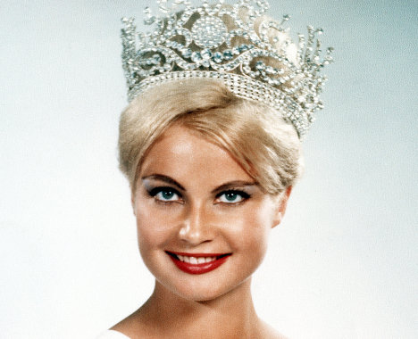 Miss Germania Marlene Schmidt a fost numit cel mai frumos în 1961
