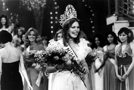 Rina Messinger a fost prima Miss Univers din Israel (1976).