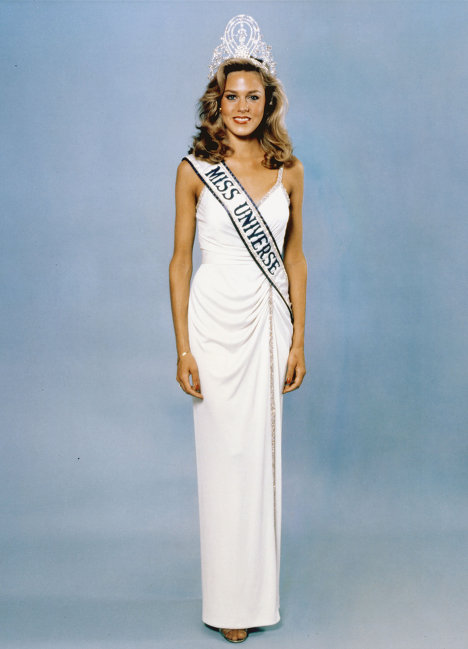 Shawn Nichols Weatherly din Statele Unite a fost încoronată Miss Univers în 1980.